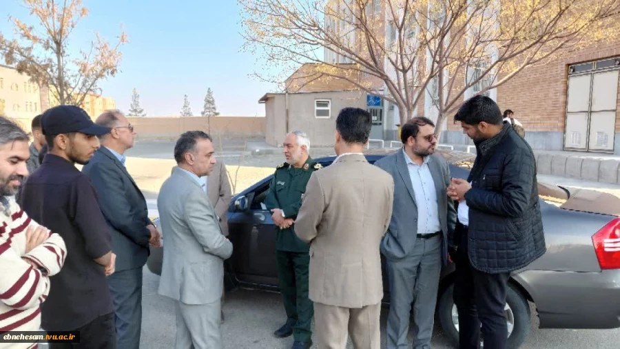 بازدید فرمانده سپاه انصارالرضا (ع) استان خراسان جنوبی  بمناسبت روز دانشجو 16آذر از دانشگاه ملی مهارت استان خراسان جنوبی 5