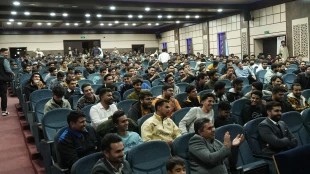 مراسم روز دانشجو (  16 آذر ) در دانشگاه ملی مهارت استان خراسان جنوبی برگزار گردید. 8