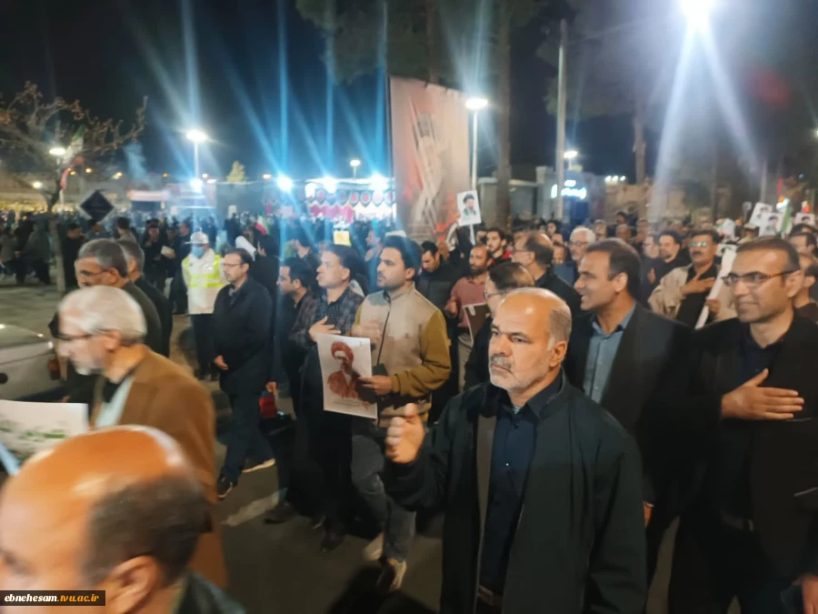 ریاست و جمعی از همکاران دانشگاه ملی مهارت استان خراسان جنوبی در تجمع دانشگاهیان استان خراسان جنوبی 2