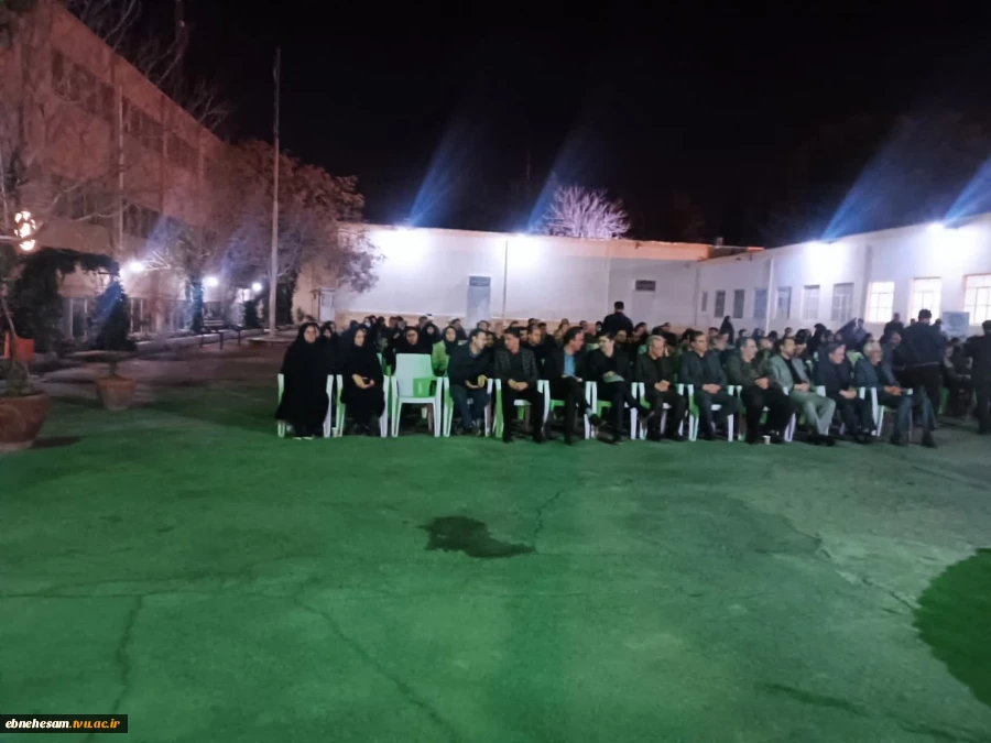 ریاست و جمعی از همکاران دانشگاه ملی مهارت استان خراسان جنوبی در تجمع دانشگاهیان استان خراسان جنوبی 3