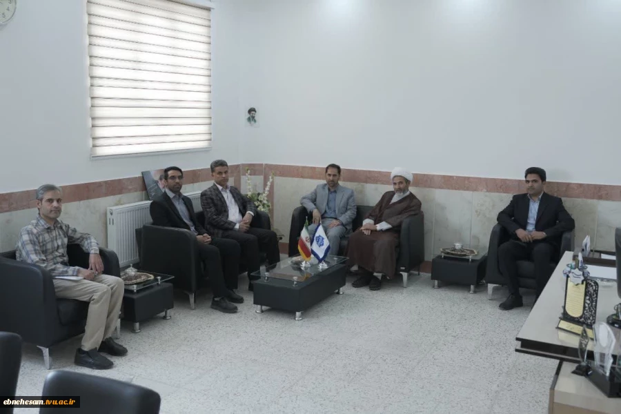 تقدیر از ریاست دانشگاه ملی مهارت استان خراسان جنوبی به مناسبت گرامیداشت هفته معلم و بزرگداشت مقام استاد 3