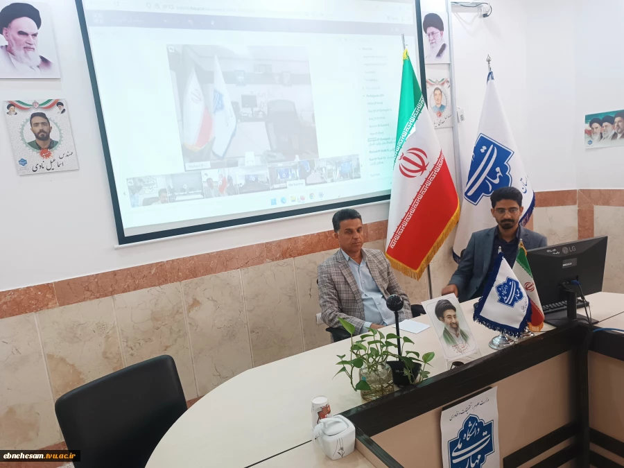 نشست رئیس دانشگاه ملی مهارت استان خراسان جنوبی و مسئول دفتر نهاد رهبری دانشگاه واحد استان با بازنشستگان و پیشکسوتان واحد استان   4