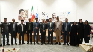 آیین گرامیداشت دهه سرآمدی آموزش و تجلیل از سرآمدان آموزشی دانشگاه ملی مهارت خراسان جنوبی برگزار شد. 4