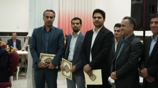 آیین گرامیداشت دهه سرآمدی آموزش و تجلیل از سرآمدان آموزشی دانشگاه ملی مهارت خراسان جنوبی برگزار شد. 9