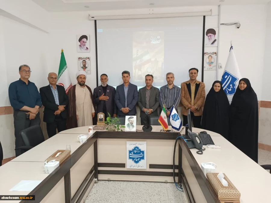 دیدار رئیس دانشگاه ملی مهارت استان خراسان جنوبی با پرچمدار ۷۲ ساله بیرجندی 2