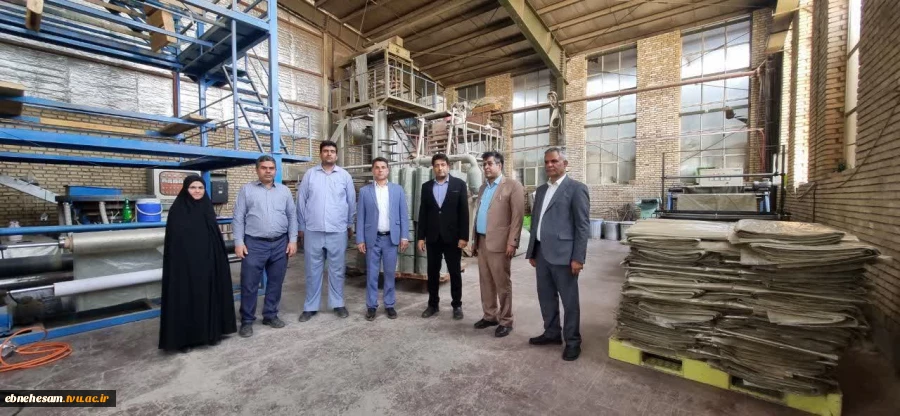 بازدید از کارخانه تولید کارتن و مقوای سلولزی (وابسته به مجموعه کاشی فرزاد بیرجند)  2